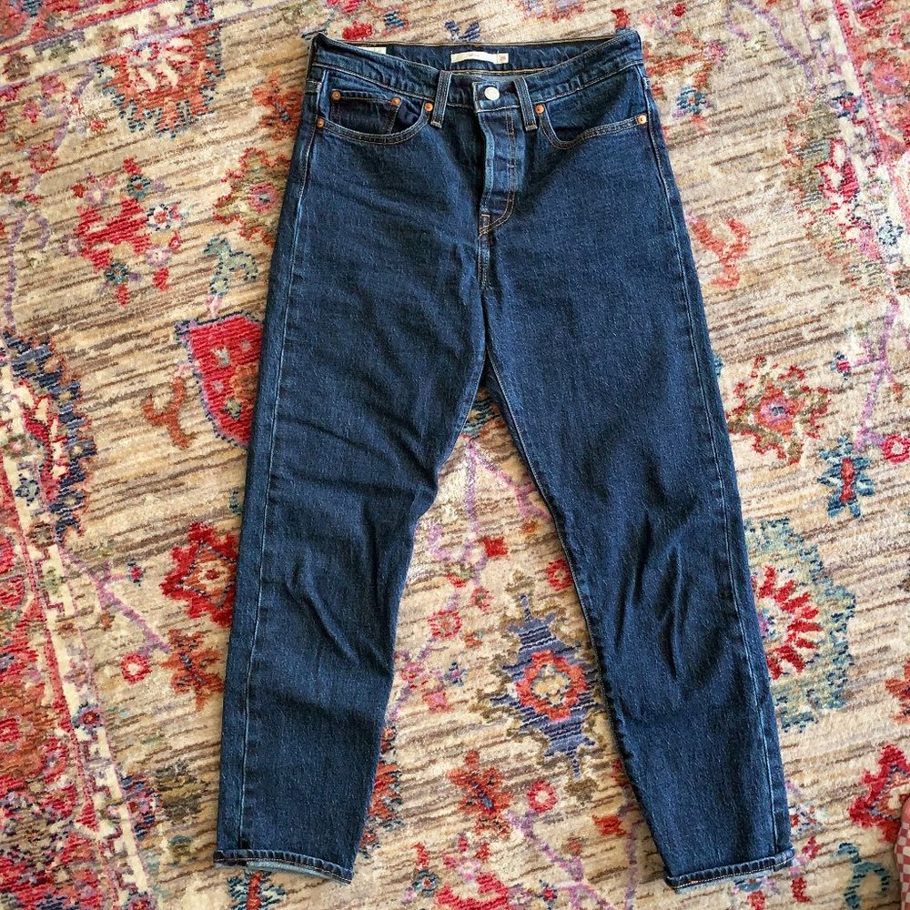 Levi's Wedgie Straight Jean